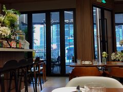 靠窗位-ibarrel爱杯·bistro&brunch(江宁路店)