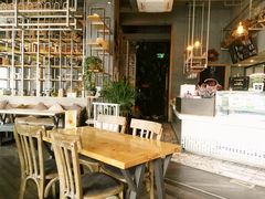 -桂新园(烘焙馆-鸿翔店)