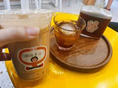冰滴咖啡-BE YOLO必有乐&小红帽三明治