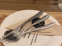 -Mark&Mars Restaurant