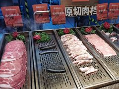 -山焱·炭火自助烤肉(周浦万达店)