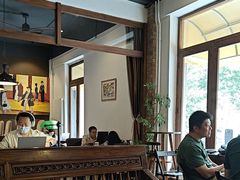 -藏书馆咖啡LibraryCoffee·Bistro(牡丹园店)
