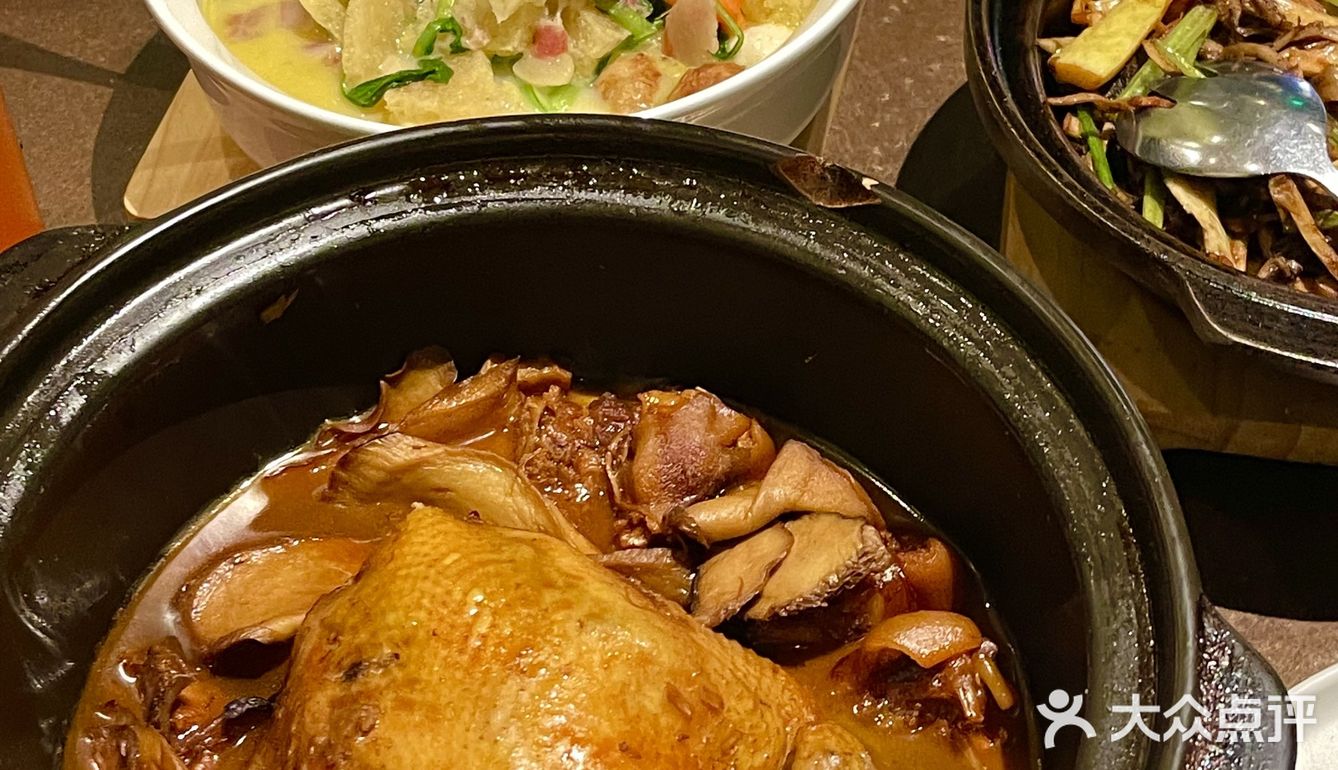 锅里岩的状元鸡也太太太好吃了吧！🤤