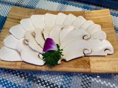 老人头菇-慢丽江·云南野生菌土鸡锅(付家庄店)