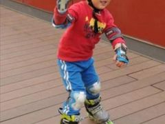 -悦动体能篮球羽毛球网球(三里河店)