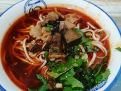 浓香笋子牛肉面-张记老成都杂酱面红油水饺(南虹雅园店)