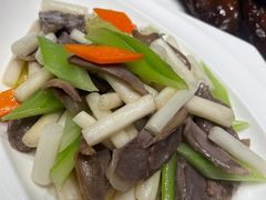 -湖庭壹品鸭王·传统北京烤鸭·别墅私房菜·庭院宵夜(江宁店)