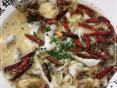 -江渔儿酸菜鱼(曜一城店)