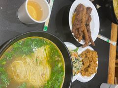 -杨记清芳牛肉拉面(宝龙广场店)