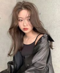 -发泽造型·烫发染发