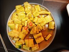 -许哥东北烧烤·铁丳烤串·宫后夹肉(繁花中心店)