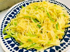 青椒土豆丝-节节香.成都非遗肥肠粉(总店)