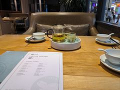 -荷花亭·湖北融合菜(十堰武商MALL店)
