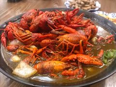 精品十三香龙虾-骄傲de小龙虾 · 全羊馆(新北万达店)