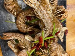 -老东镇啤酒屋海鲜加工·蒸汽海鲜·海鲜烧烤(台东店)