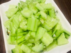 素拍黄瓜-金刚山烧烤(红旗大街店)