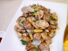 葱姜炒花蛤-肥仔文澳门猪骨煲(南京西路店)