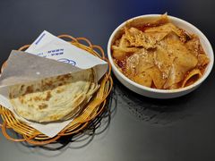 剁椒夹馍擀面皮套餐-香探花·擀面皮肉夹馍(北苑店)