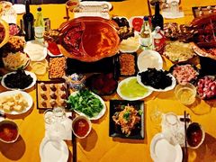 -江湖餐厅–重庆九宫格老火锅