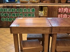 -云阿蛮云南生烫牛肉米线(奉贤路店)