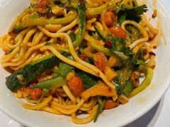 下河街凉面-老长沙龙虾馆·聚会餐厅(白石洲店)