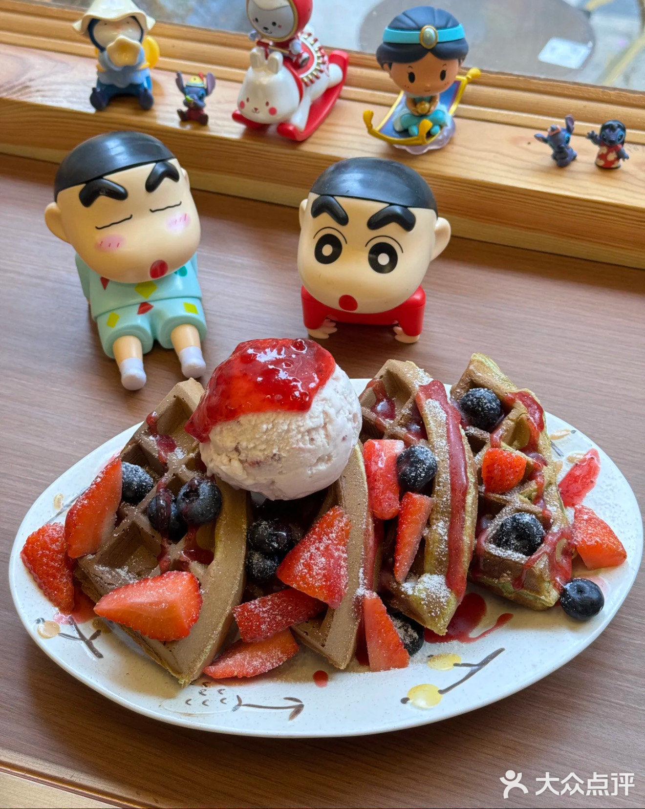 挖到宝！这家 树耳咖啡店 华夫饼也太会了吧✨