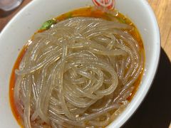 -万记麻辣烫国展总店