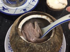 原只椰子炖鹌鹑-達揚原味燉品(文明路店)