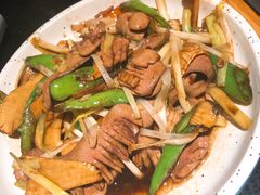 -老头儿油爆虾·知味杭州(爱琴海购物中心)