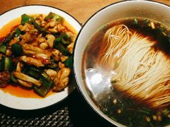 酱爆牛蛙面-十面春风·江南面馆(崇宁路店)