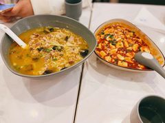 秘制酸汤肥牛-鹿港小镇(黄金店)
