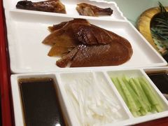 -王府井酒店(金桥港湾店)