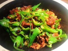 -洞庭土菜小炒馆(易发广场店)