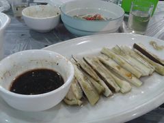 -侬佳蒸菜馆(听潮店)