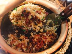 经典腊味煲仔饭-东椰·海南椰子鸡火锅(朝阳门店)