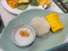 -金马门国际美食百汇(珞喻路店)