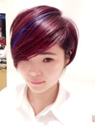 -苑苑发型设计