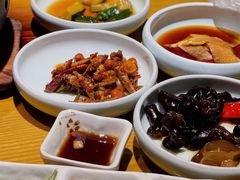 餐前小菜-泥炉烧肉师(新街口金銮巷店)