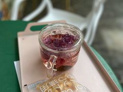 -喵屿·大理花园猫咖