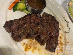 -马克西姆俄罗斯餐厅(通亚街店)