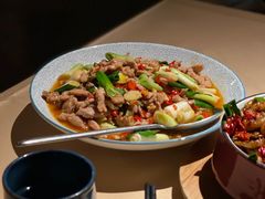 糟辣小炒肉-山石榴·贵州菜(丰盛里店)