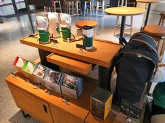 -星巴克(蔡伦路店)