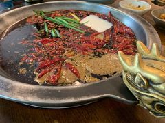 -黄潇洒老火锅(九眼桥宏济巷店)