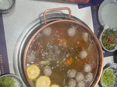 -牛村来人潮汕牛肉火锅(西单店)