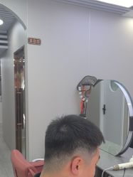 -安蒂护肤造型
