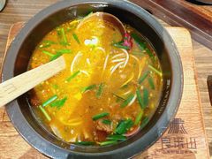 -良米山·云南野生菌过桥米线(上海首店)
