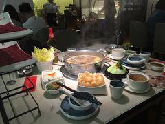 -左庭右院鲜牛肉火锅(浦江欢乐颂店)