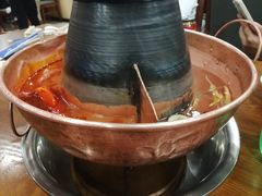 -楼外楼大刀肉传统火锅居(博学路店)