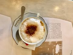-Majestic Café