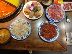 -巴卤社老火锅(财富店)